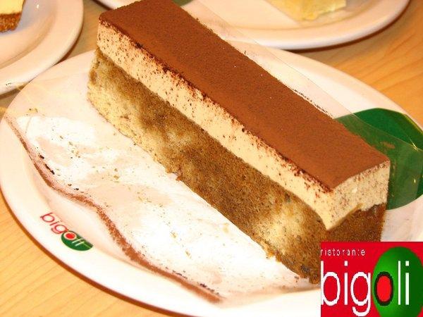 Tiramisu (slice)