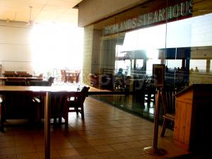 highlands steak house-moa-em